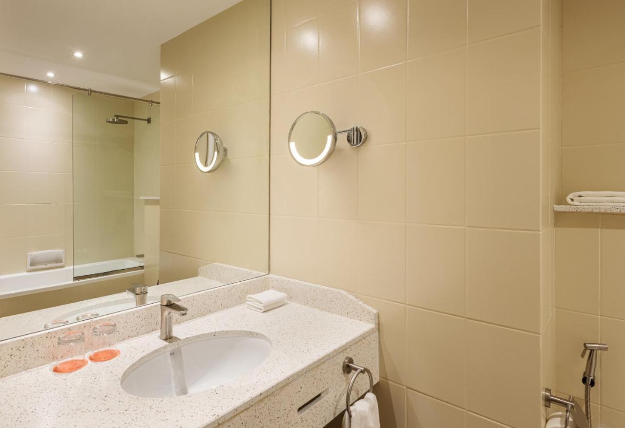 Le Meridien Fairway Dubaj Zewnętrze zdjęcie